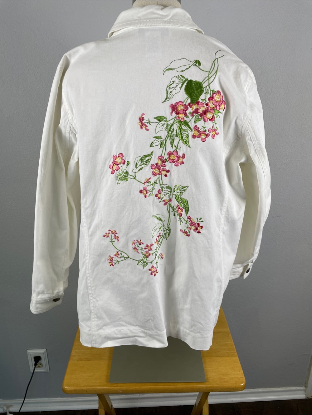 Susan Graver Vintage White Cotton Denim Jacket with Pink Floral Embroidery 1X
